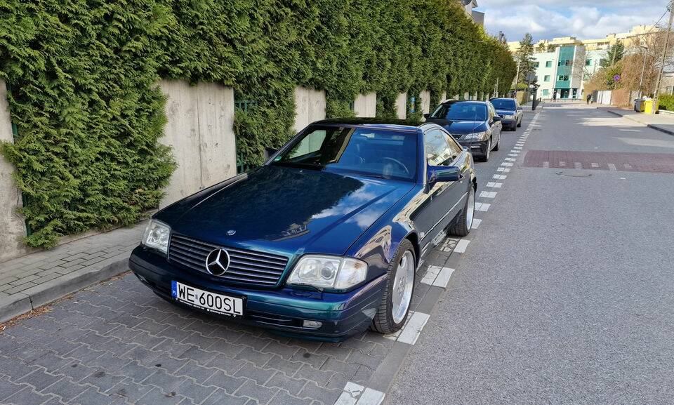 Imagen 3/8 de Mercedes-Benz SL 600 (1996)