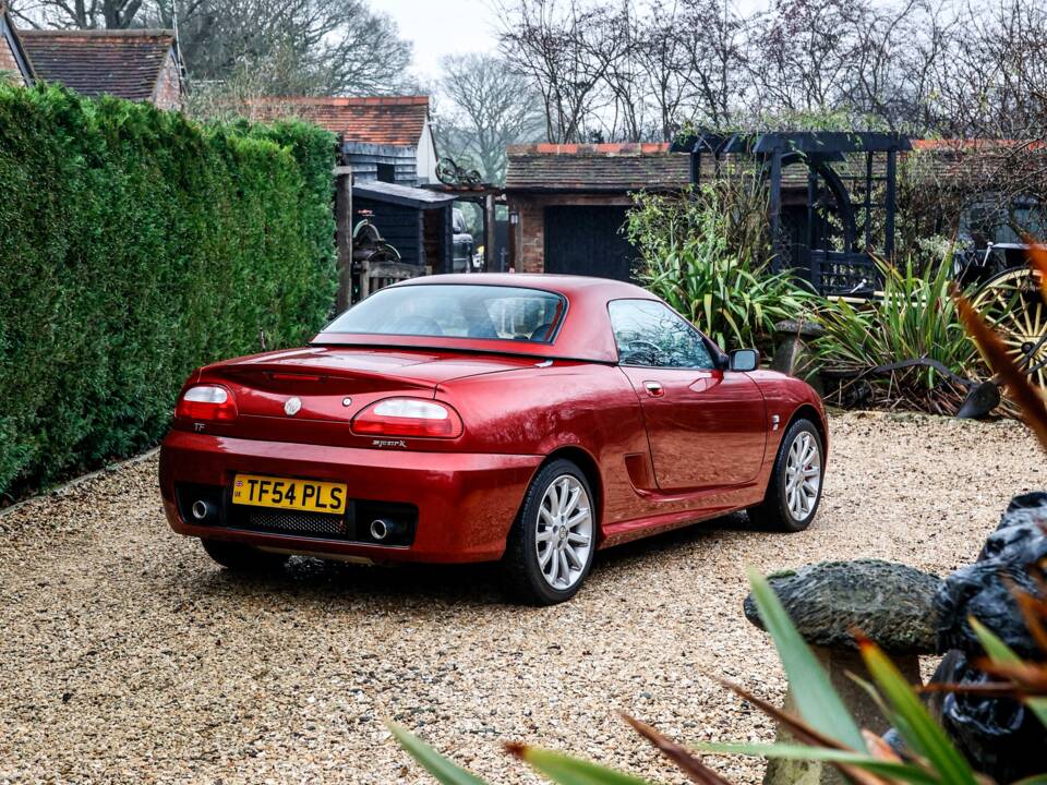 Image 17/37 of MG TF 135 (2005)