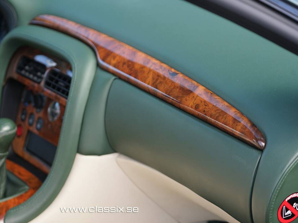 Bild 24/24 von Aston Martin DB 7 Vantage (2000)