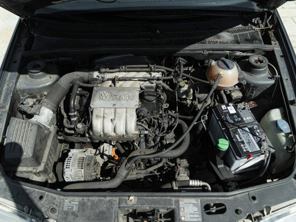 Image 33/37 of Volkswagen Golf III 1.6 (1997)