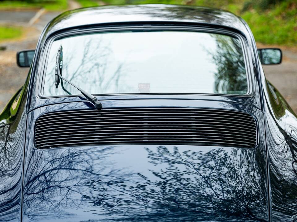 Image 12/50 of Porsche 911 Carrera 3.2 (1985)