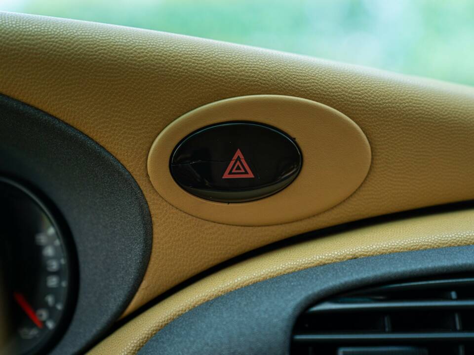 Bild 32/50 von Porsche 911 Carrera (1999)