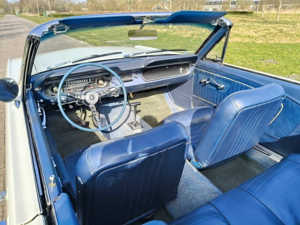 Image 2/8 of Ford Mustang 289 (1964)