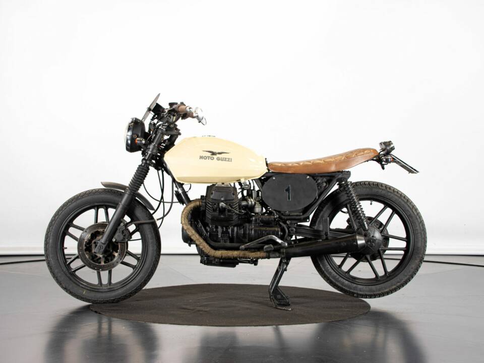 Image 1/50 of Moto Guzzi V 35 Imola II (1983)