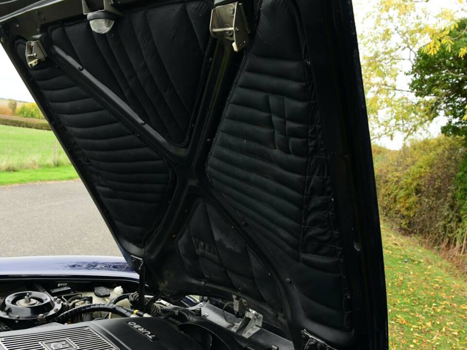 Image 47/50 of Rolls-Royce Corniche S (1995)