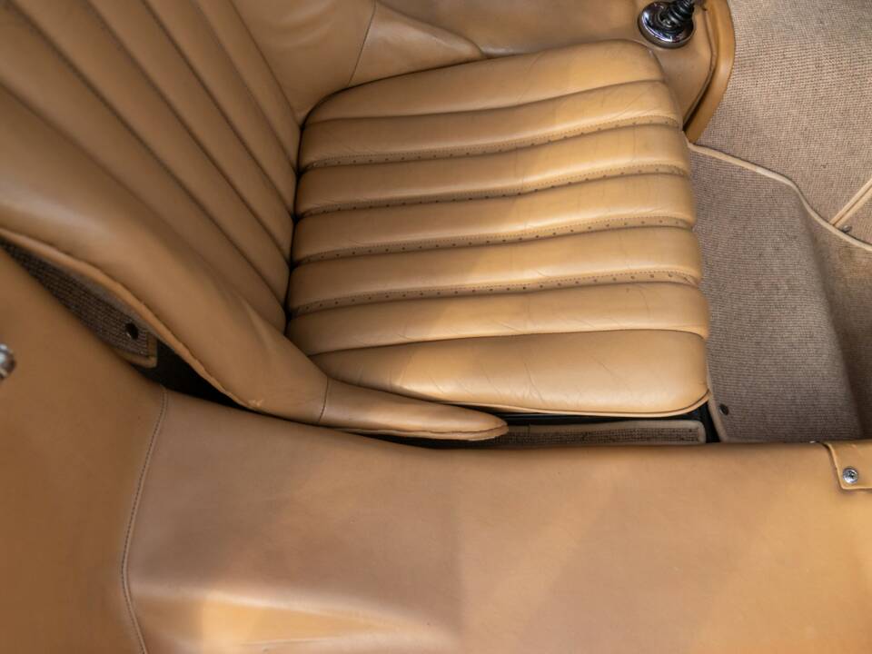 Image 20/50 of Mercedes-Benz 300 SL Roadster (1957)