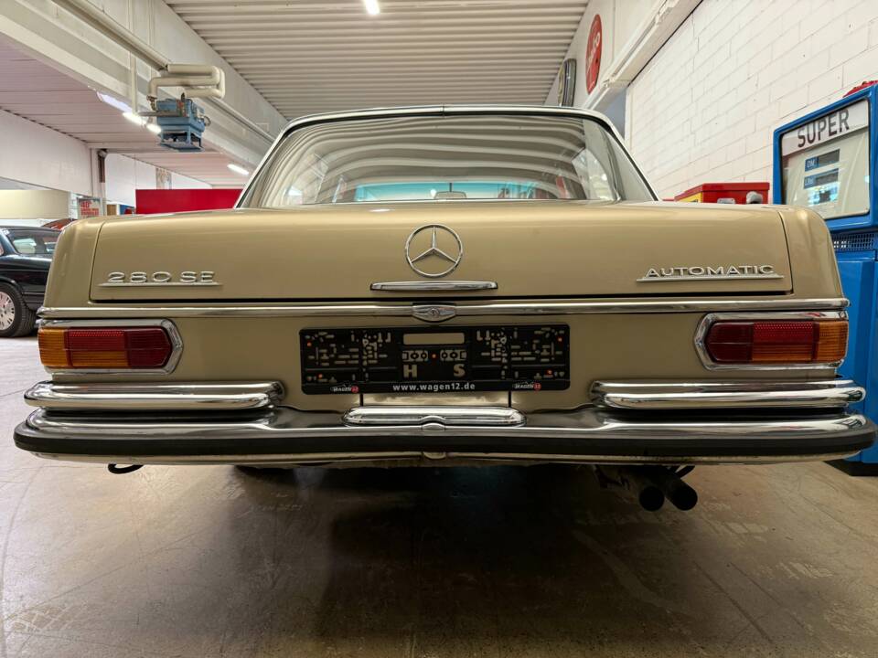 Bild 14/17 von Mercedes-Benz 280 SE (1971)