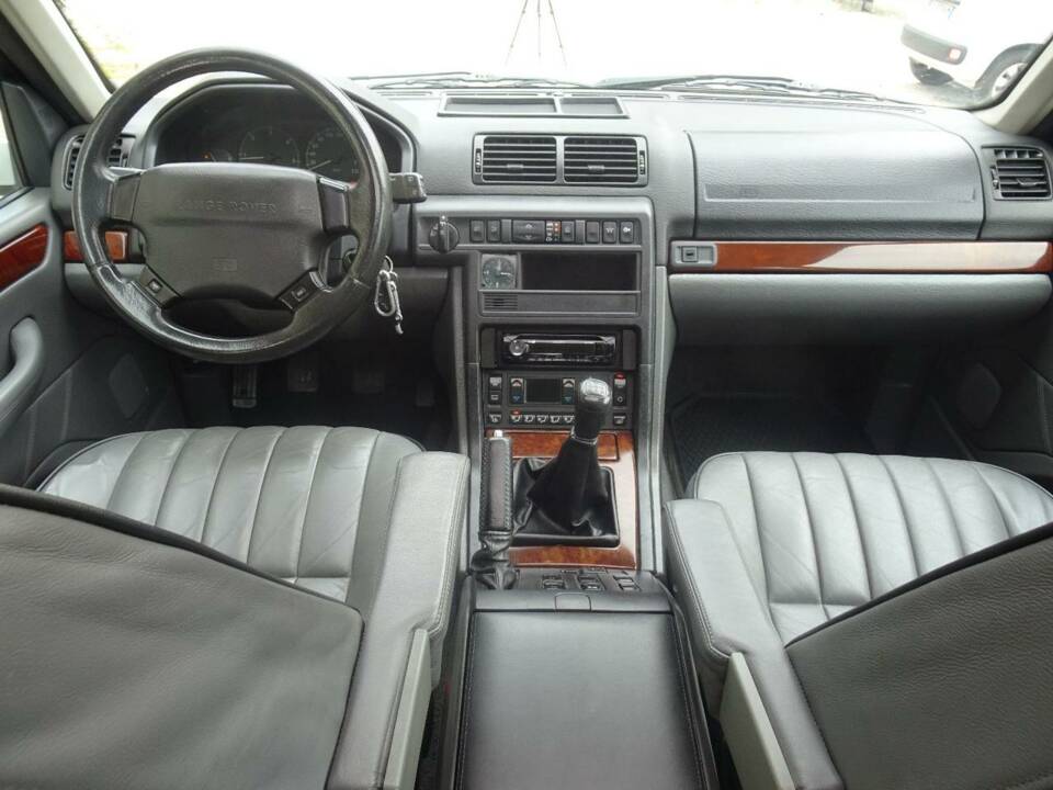 Image 4/42 of Land Rover Range Rover 2.5 DSE (2000)