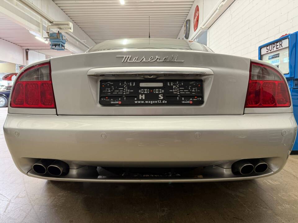 Image 15/17 of Maserati 4200 (2006)