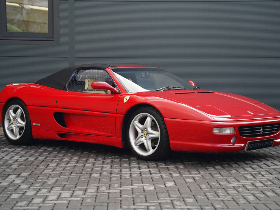 Image 22/50 of Ferrari F 355 Spider (1999)