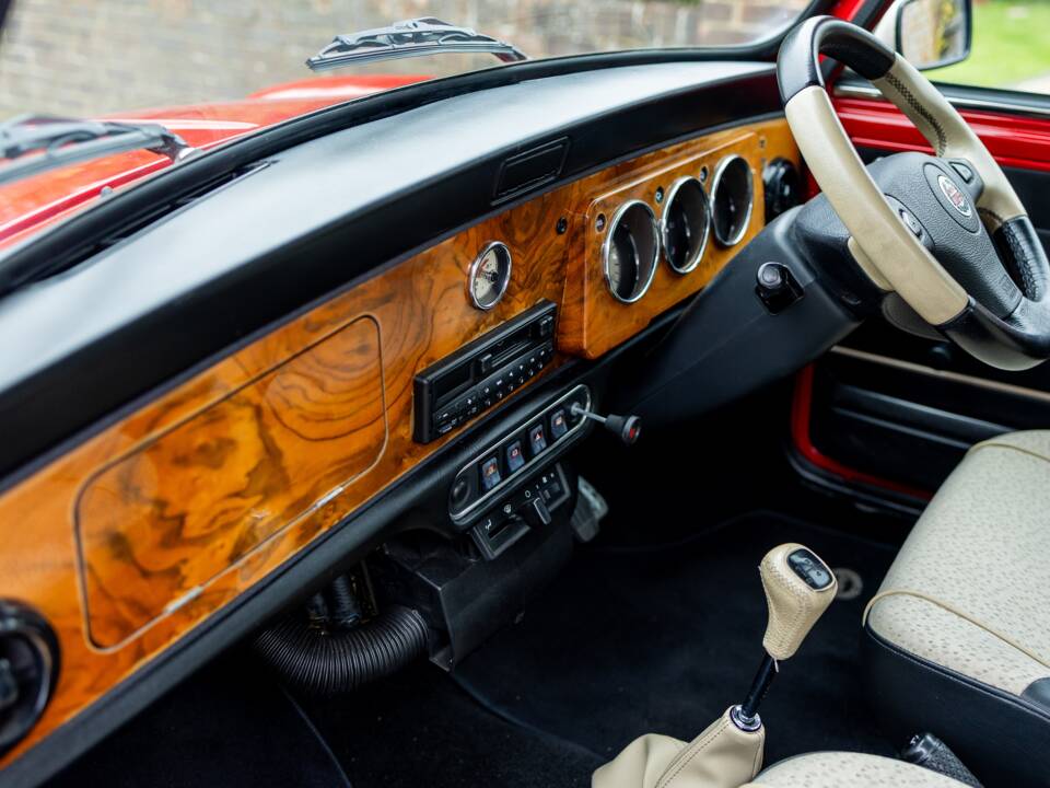 Bild 37/50 von Rover Mini Cooper 1,3i (2000)