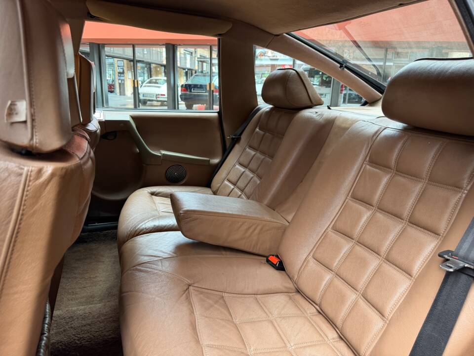 Immagine 23/43 di Citroën CX 2400 GTi (1982)