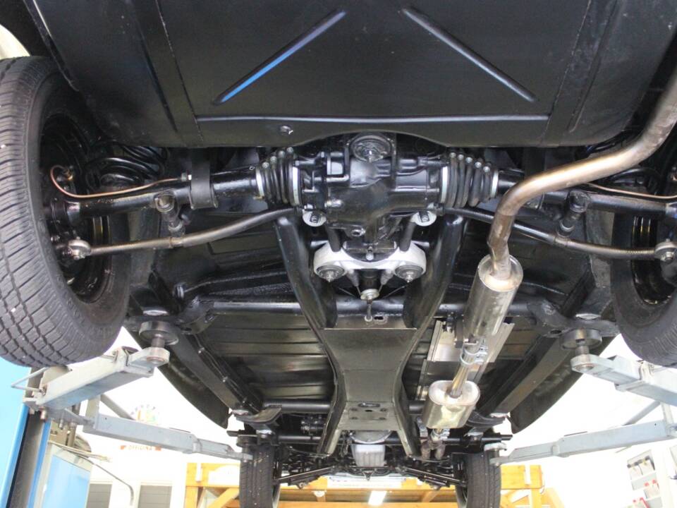 Bild 19/22 von Mercedes-Benz 220 Cabriolet A (1953)