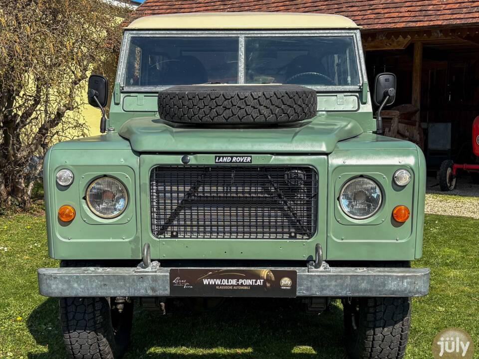 Bild 3/12 von Land Rover 109 (1982)