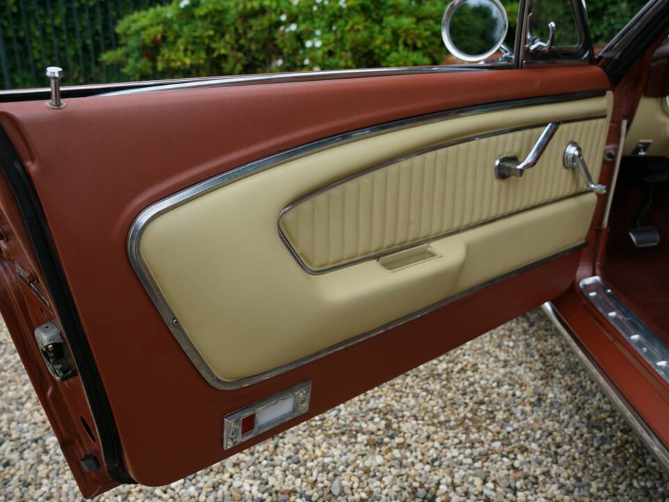 Bild 15/50 von Ford Mustang 289 (1966)