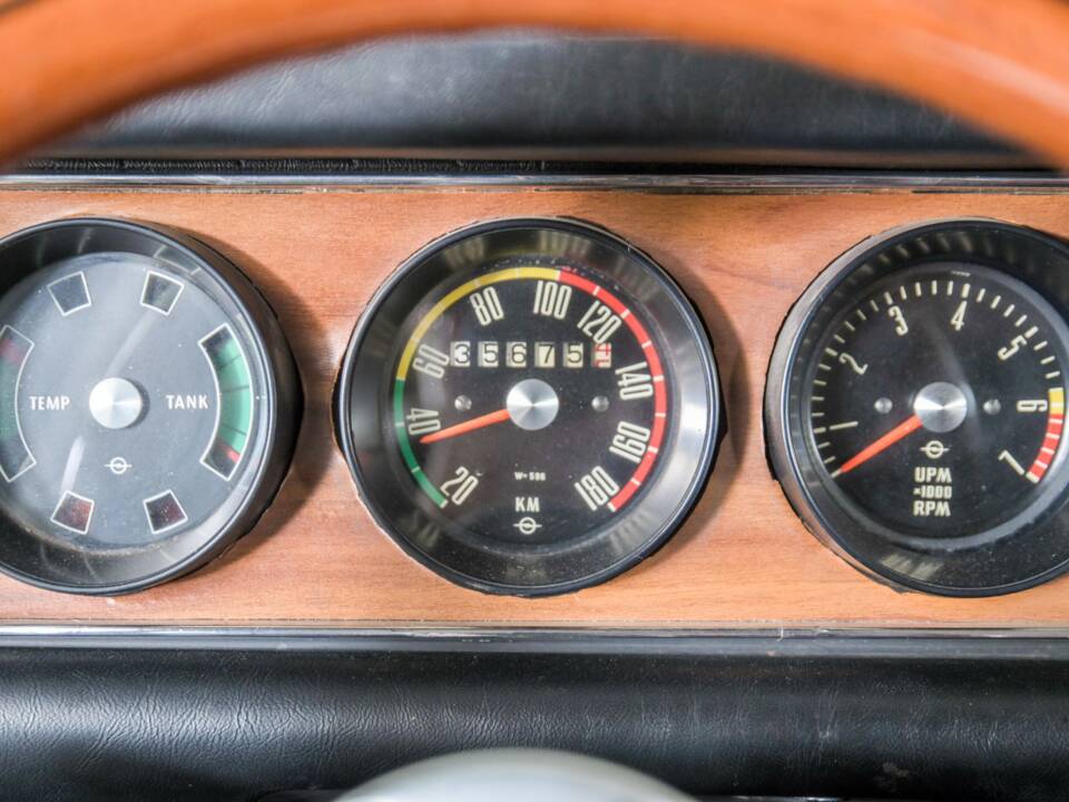 Image 19/50 of Opel Olympia 1700 S (1968)