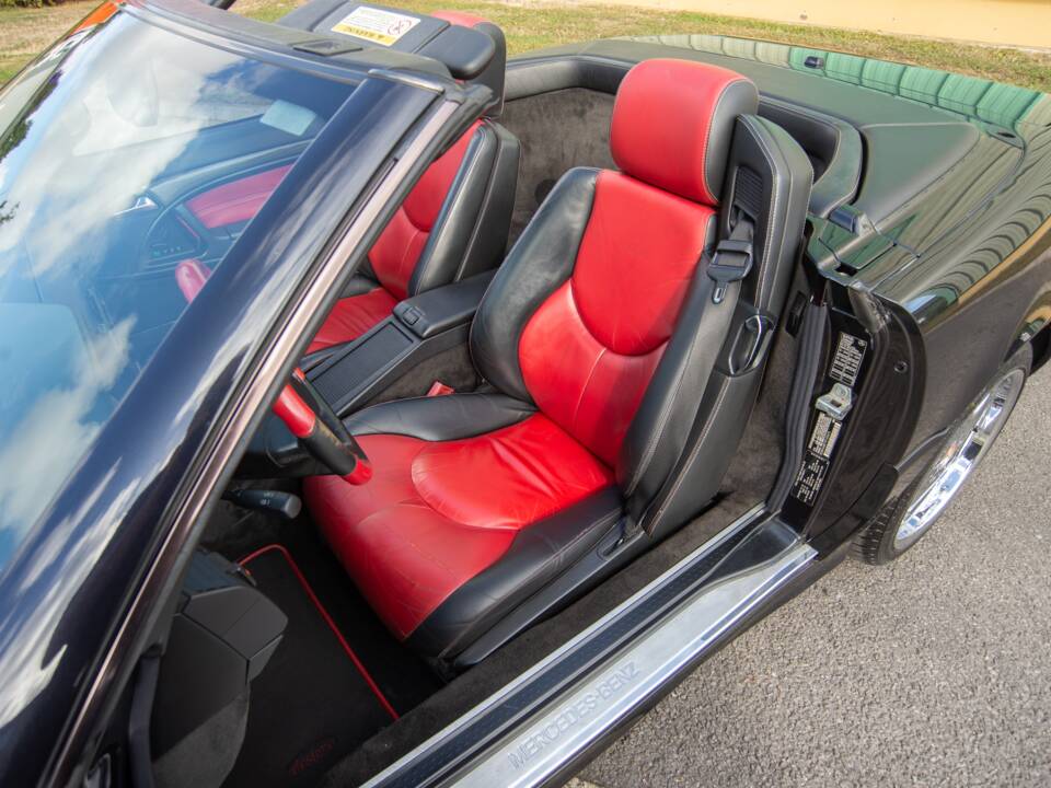Bild 11/26 von Mercedes-Benz SL 500 (1999)