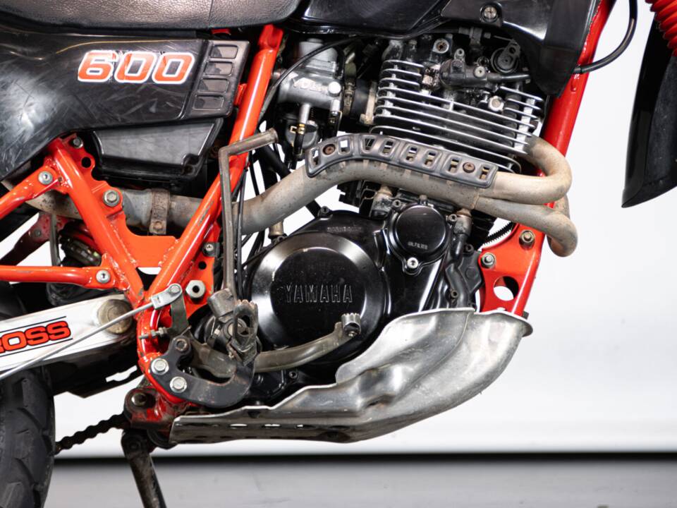 Bild 37/50 von Yamaha XT 600 E (1985)