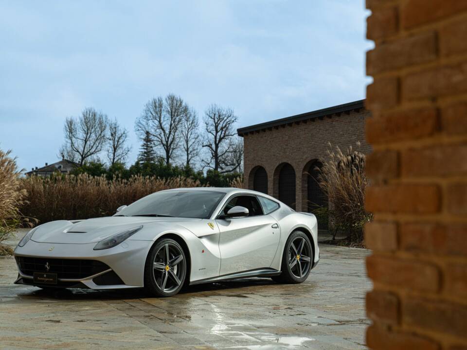 Immagine 9/50 di Ferrari F12berlinetta (2013)