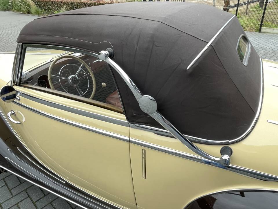 Imagen 15/31 de Mercedes-Benz 170 S Cabriolet A (1950)