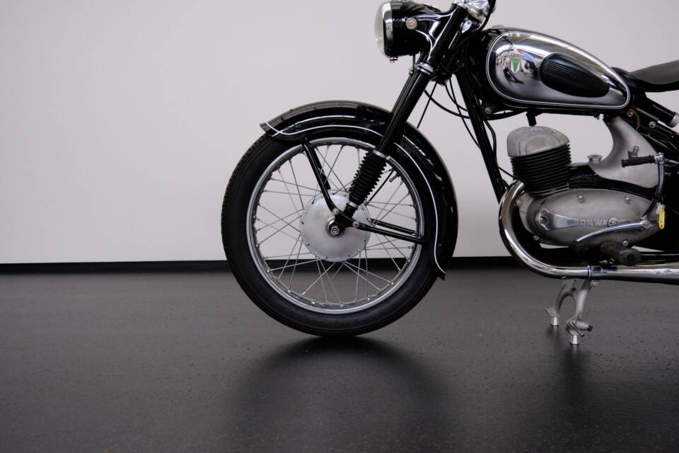Image 41/86 de DKW RT 175 (1954)