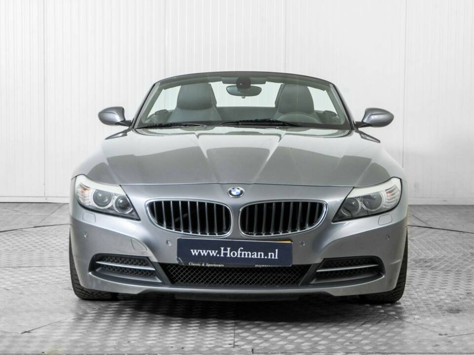 Image 14/50 of BMW Z4 sDrive23i (2010)