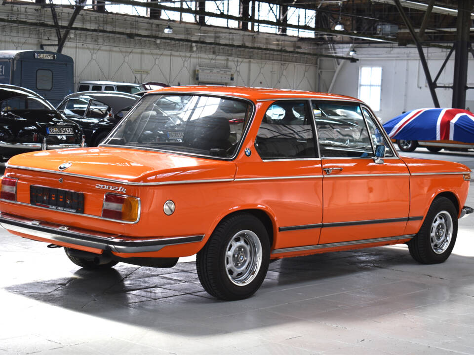 Image 7/52 of BMW 2002 tii (1975)