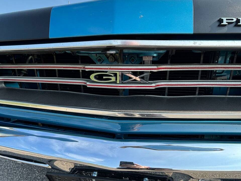 Image 14/14 of Plymouth GTX (1969)