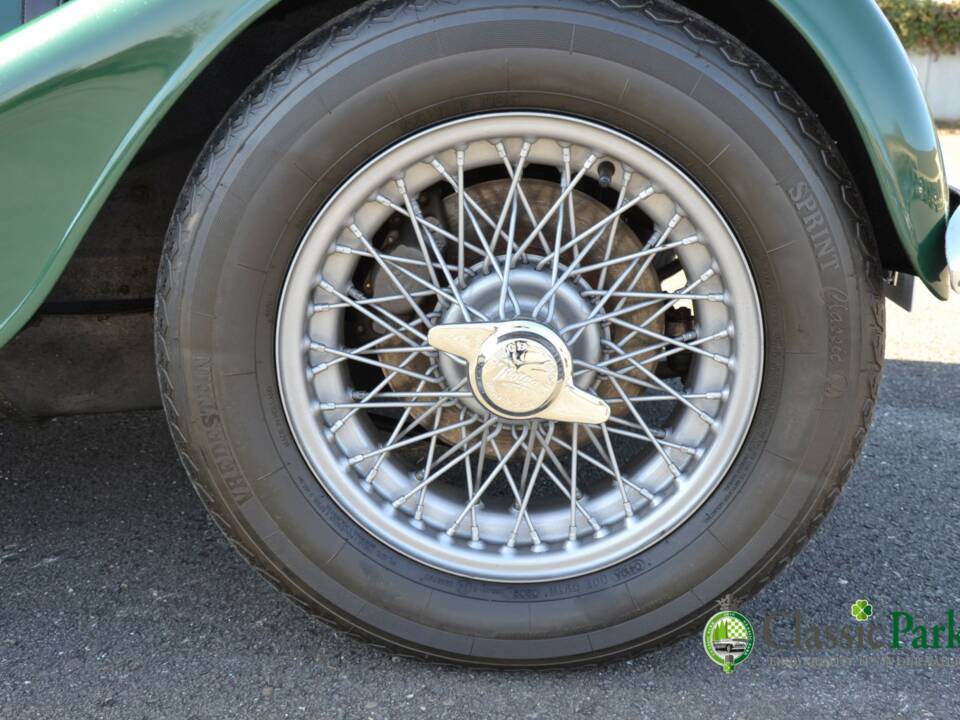 Image 44/50 of Morgan 4/4 Series IV (1962)