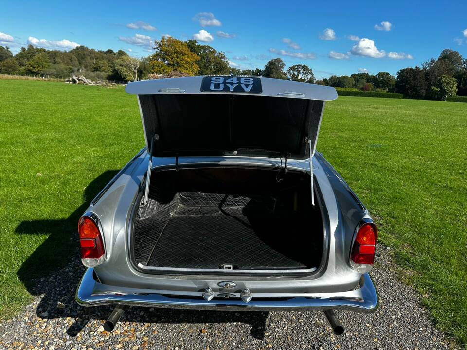 Afbeelding 44/53 van Maserati 3500 GT Touring (1961)
