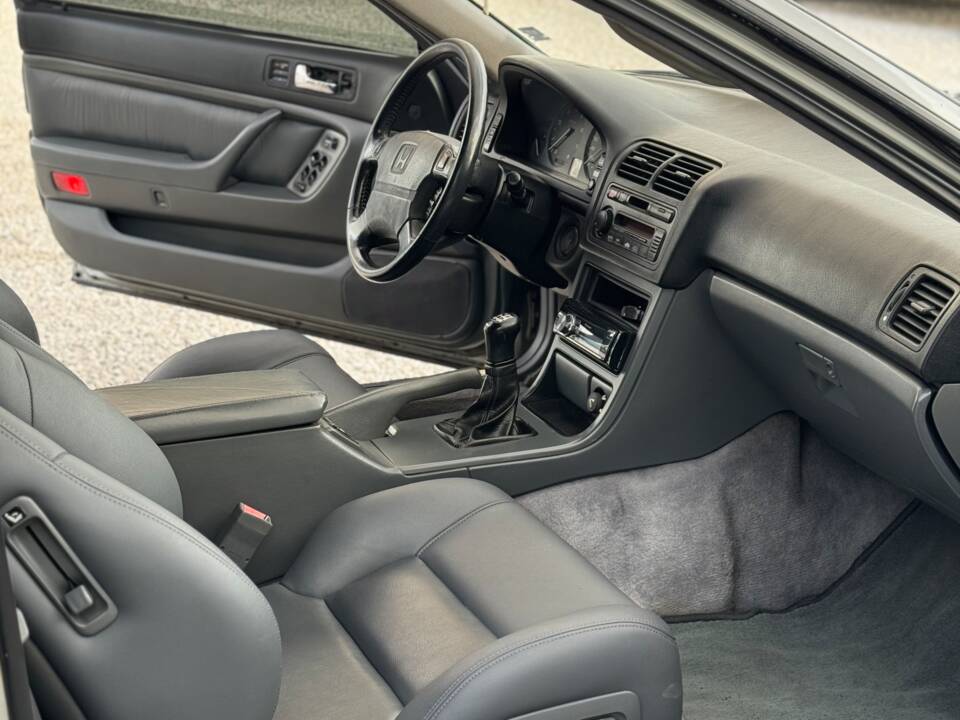 Bild 6/8 von Honda Legend (1991)