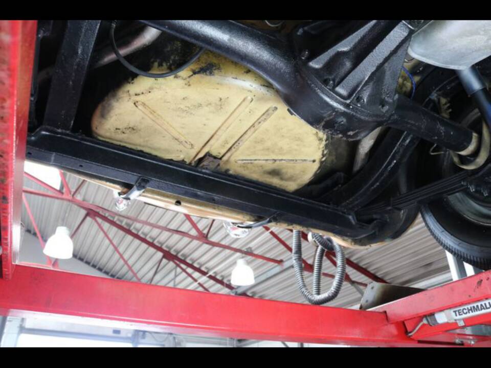 Image 98/100 of Chevrolet Corvette (1958)