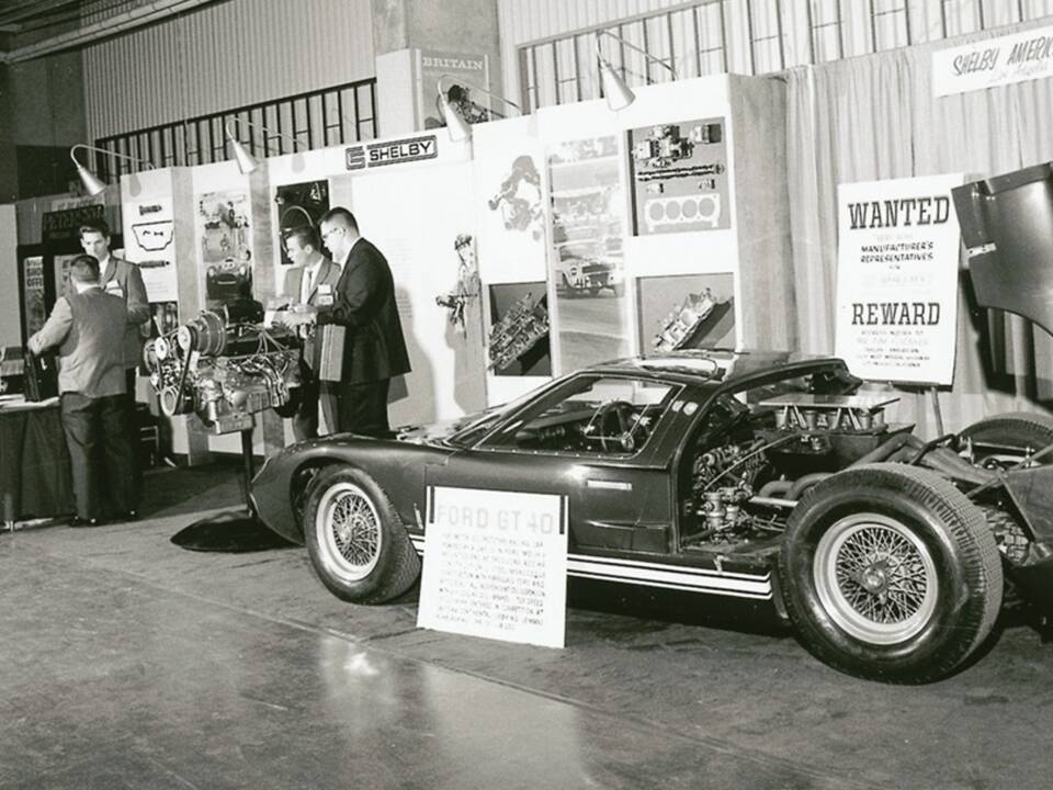 Image 9/21 of Ford GT40 (1965)