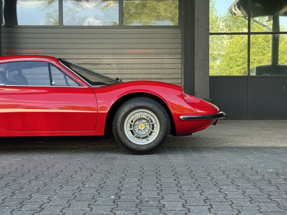 Image 24/35 of Ferrari Dino 246 GT (1968)
