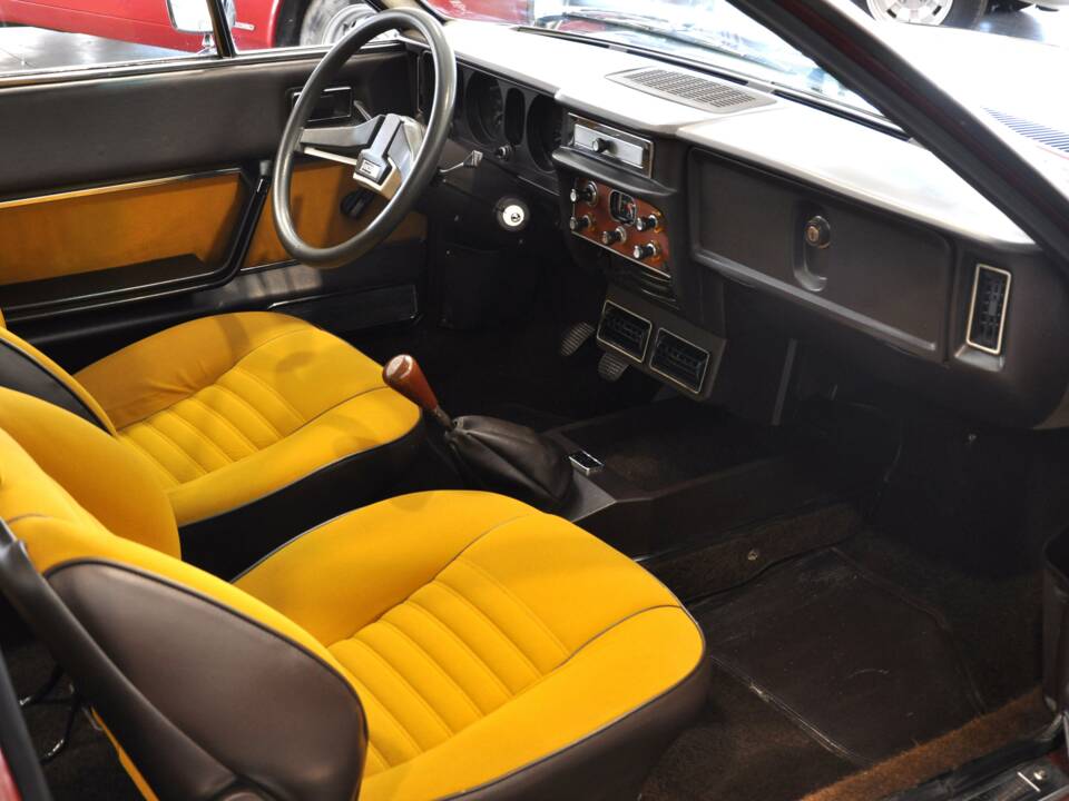 Image 26/37 of Lancia Beta HPE 1600 (1975)