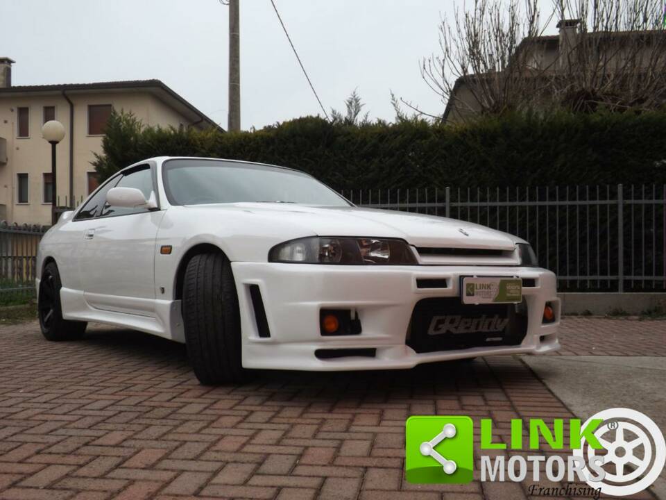 Immagine 2/10 di Nissan Skyline GTS (1997)