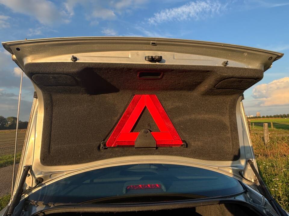 Bild 17/17 von Audi A8 3.7 (1998)