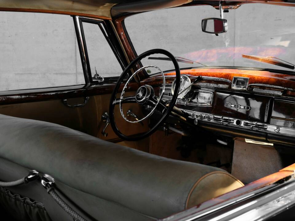 Afbeelding 36/50 van Mercedes-Benz 300 d (1957)