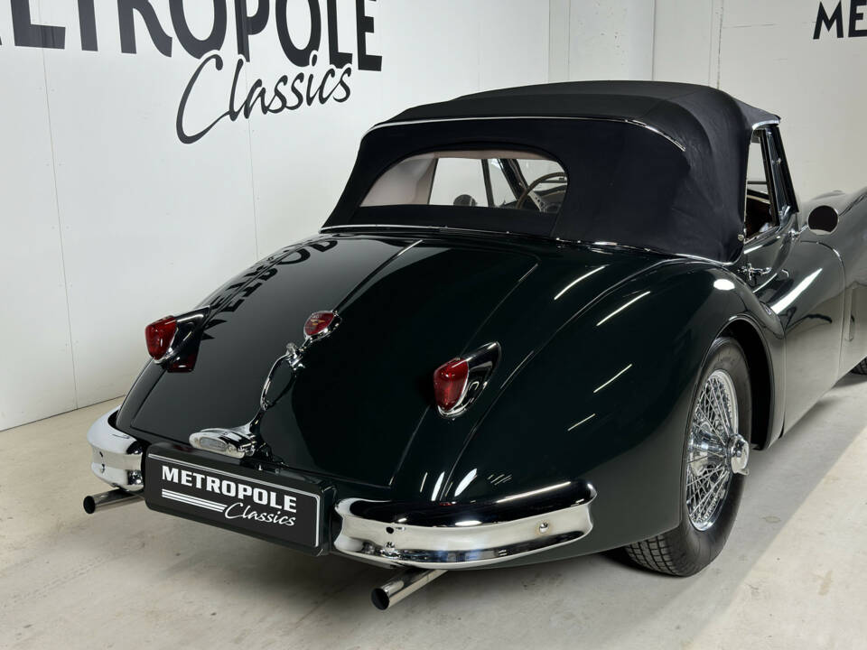 Immagine 12/29 di Jaguar XK 140 DHC (1955)