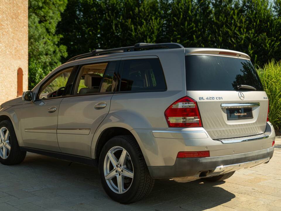 Bild 6/50 von Mercedes-Benz GL 420 CDI 4MATIC (2006)