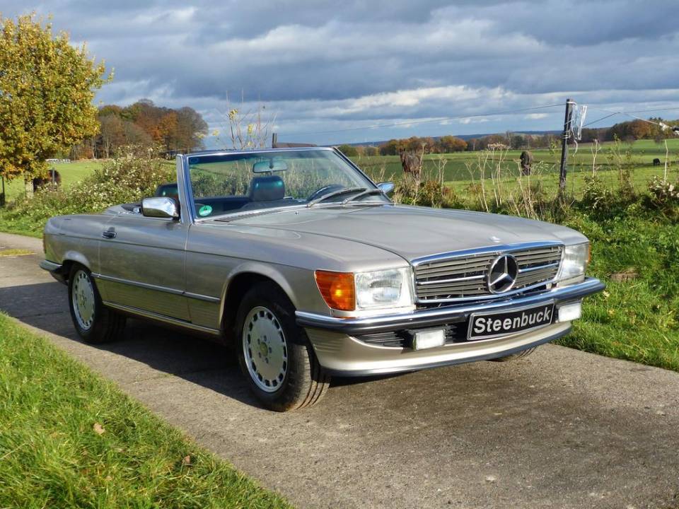 Mercedes-Benz 500 SL (R 107) 1987