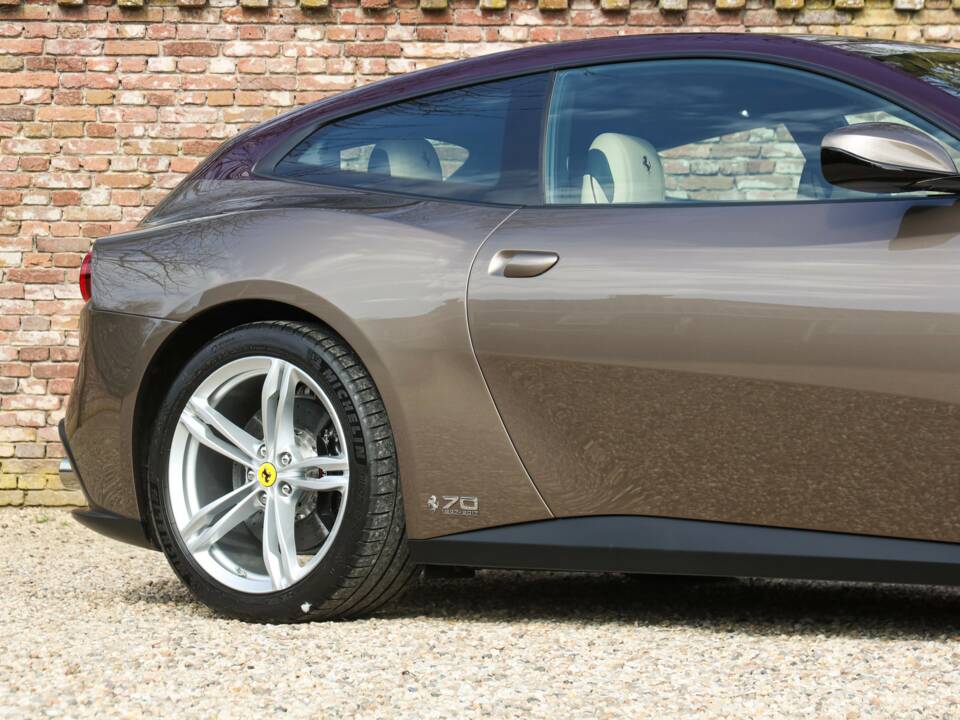 Immagine 45/50 di Ferrari GTC4Lusso (2018)