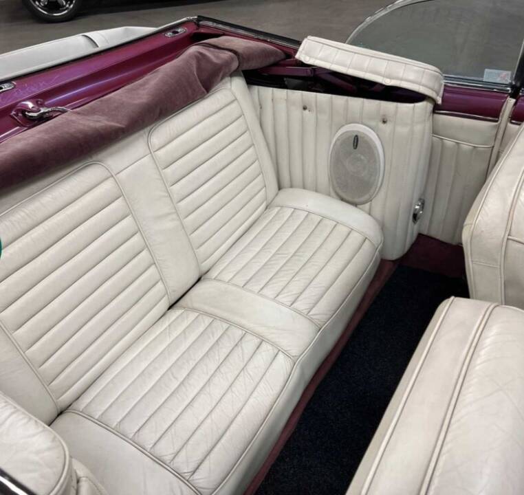 Bild 60/89 von Buick 50 Super Convertible (1947)