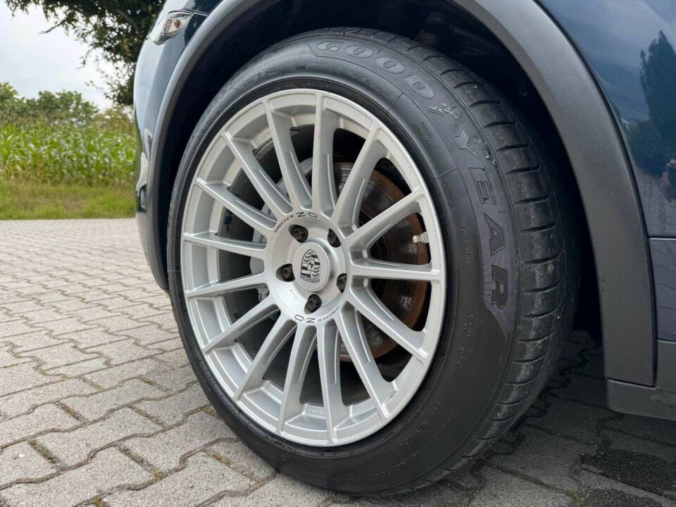 Bild 20/20 von Porsche Cayenne S Diesel (2014)
