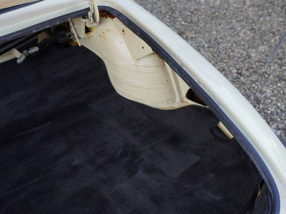 Image 46/50 de Alfa Romeo 1600 Spider Duetto (1967)