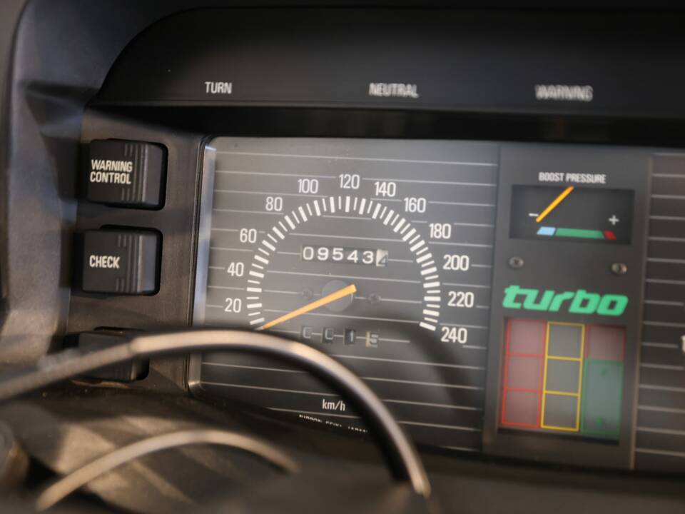 Immagine 13/29 di Yamaha XJ 650 Turbo (1986)