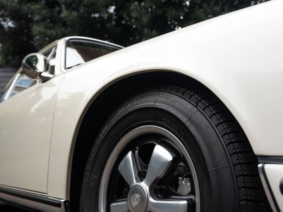 Bild 83/90 von Porsche 911 2.0 E (1969)