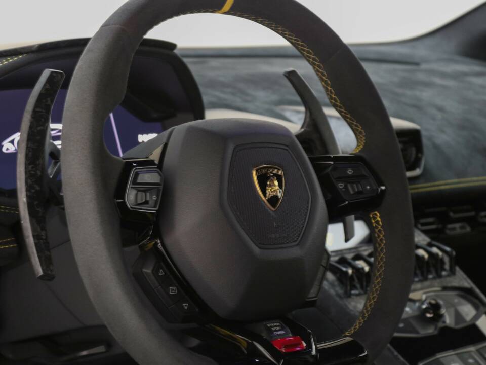 Bild 8/71 von Lamborghini Huracán Performante (2017)
