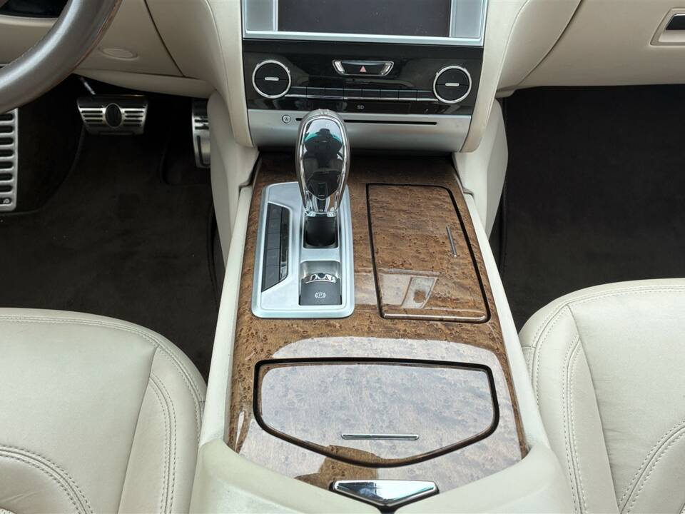 Image 15/56 of Maserati Quattroporte S (2015)