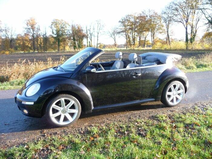 Bild 2/7 von Volkswagen New Beetle 1.6 (2006)